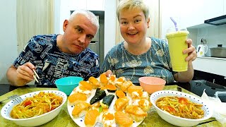 Мукбанг СОЖРАЛИ кучу роллов) ЖАДНИЧАЕМ и СПОРИМ кто съел БОЛЬШЕ) Суши в Таиланде! Семейный ужин