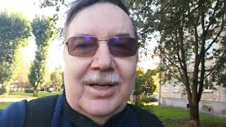 Пою и читаю стихи на эсперанто на прогулке.  Лысухи пока не улетели