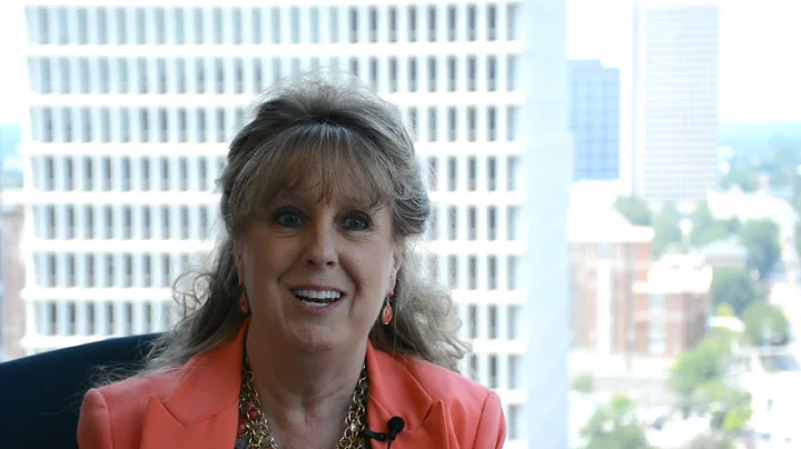 Maximizing Your CRE Network featuring Linda Beauch...