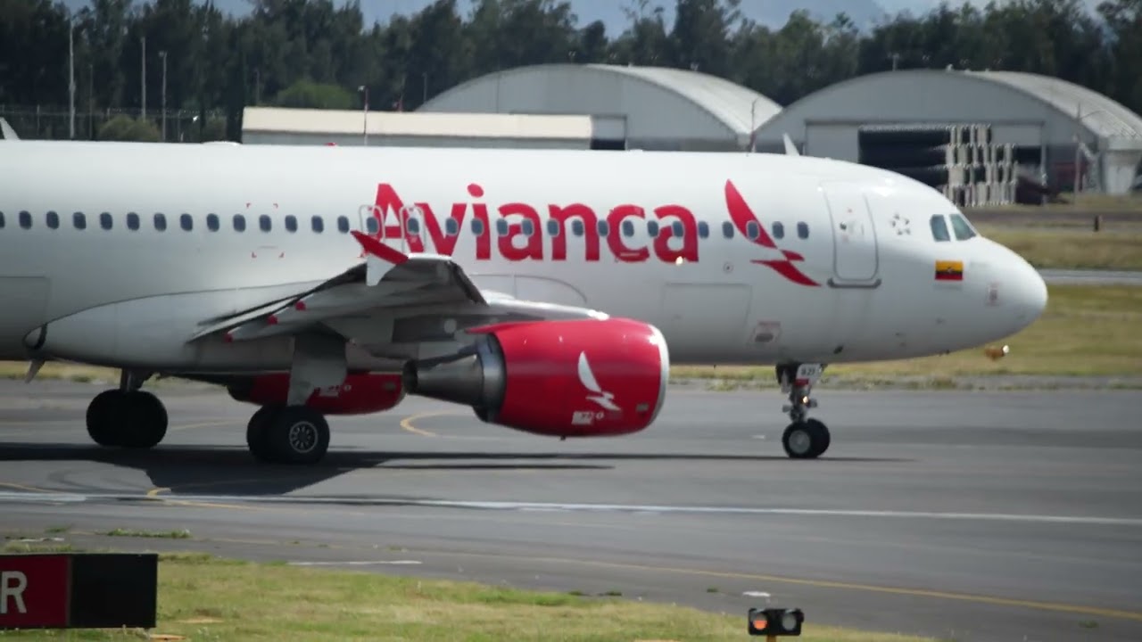 MMMX PlaneSpotting - Mid Week Special 4K