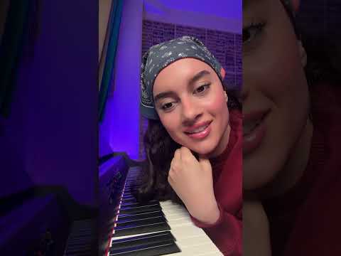 بیاید موزیک هایی که شما بگید رو میخونم