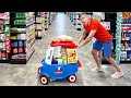 Five Kids Alex and Dad try to find healthy ice cream in supermarket