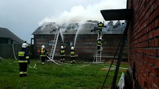 Pożar budynku gospodarczego w Chąśnie 7.06.2020 - Alarmowo 7 zastępów z OSP!