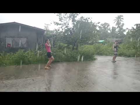 RAINING TO PLAY #probinsya #ulan #rainyday #children #play