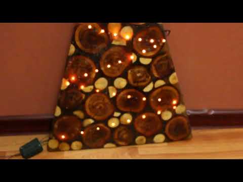 Елка из срезов дерева и эпоксидной смолы. Моя работа 2013 года.