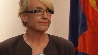 Famous Arizona Gov. Jan Brewer vetoes controversial bill Net Worth