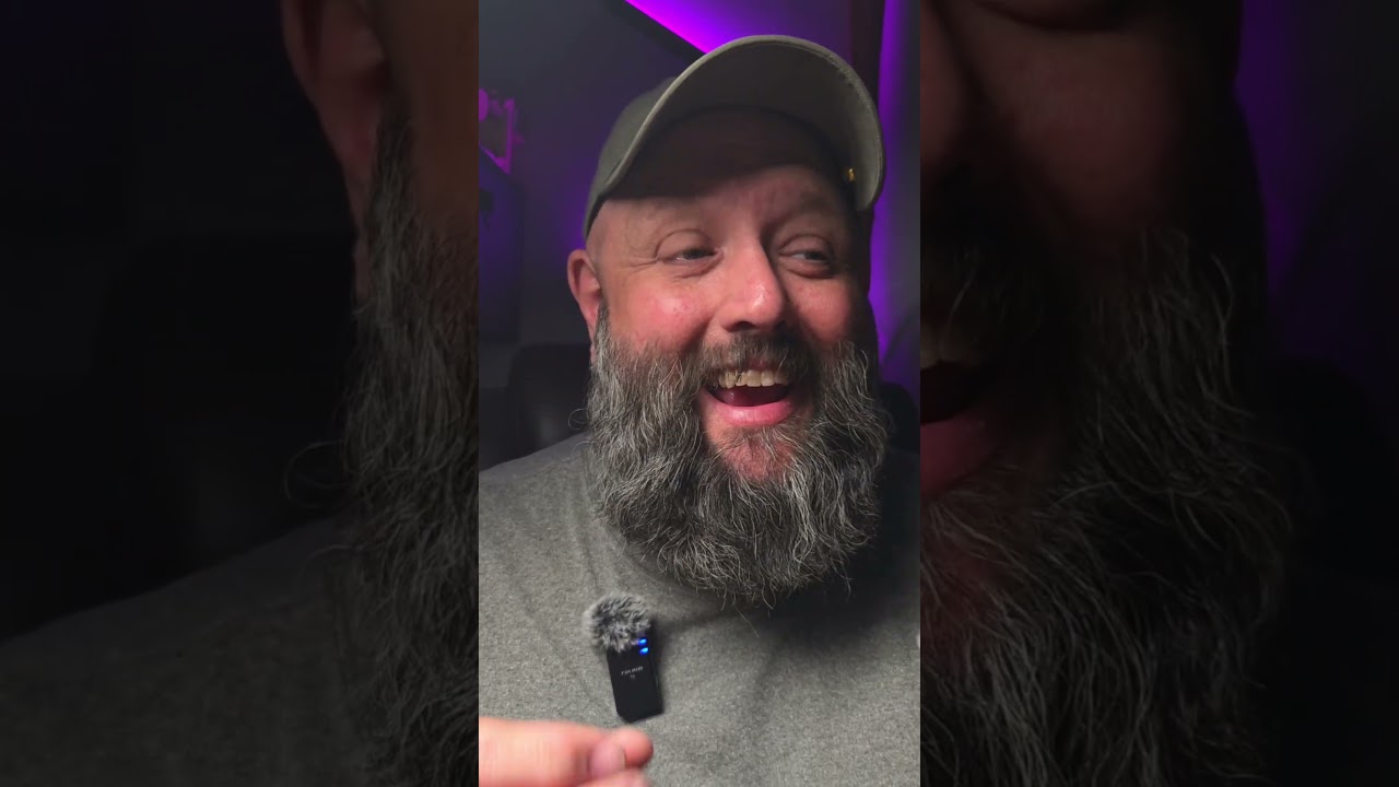 What wood should I whittle? #whittling #woodcarving #woodcarver #whittler #woodart