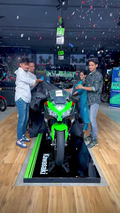 Delivery of new kawasaki Ninja 300 Lime Green 2023 #kawasaki #kawasakininja #ninja #ninja300 #gopro