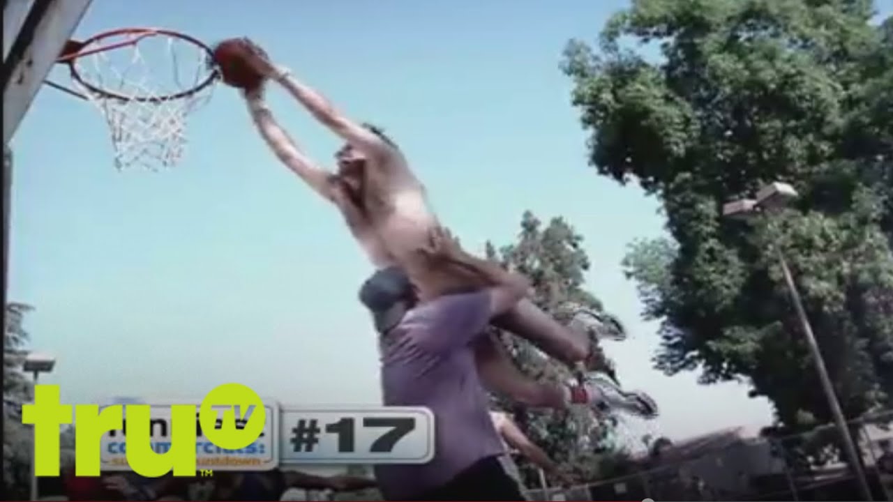 Funniest Commercials - Shirts vs. Skins - This brings a whole new meaning to being comfortable in your own skin.