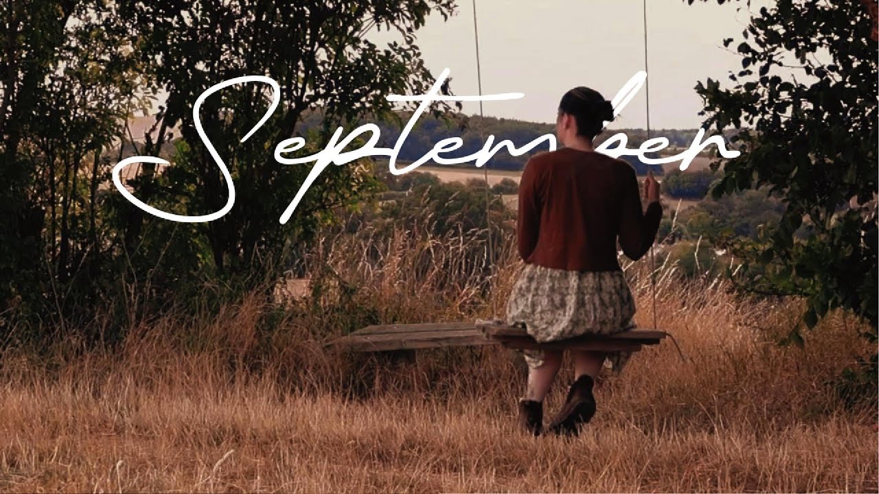 Hello September - Autumn in the countryside 🍂 Slow living country walk & baking cinnamon pretzels 🥨