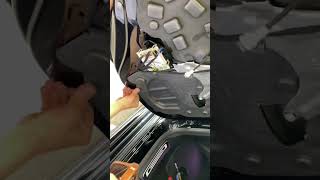 Remove install door panel / demontage deurpaneel  G class G-klasse W464 part1/2