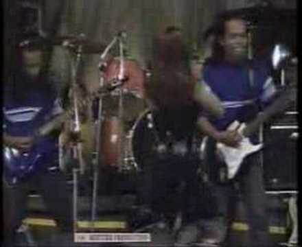 bintang pentas/palapa