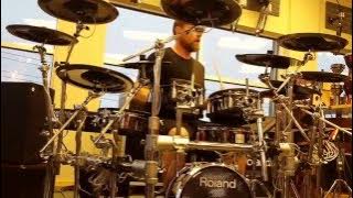 Flo Mounier Drum Clinic performing Cryptopsy - Worship Your Demons (Part 2 of 9)