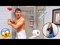 HAUNTED BATHROOM PRANK ON BOYFRIEND! *HILARIOUS*