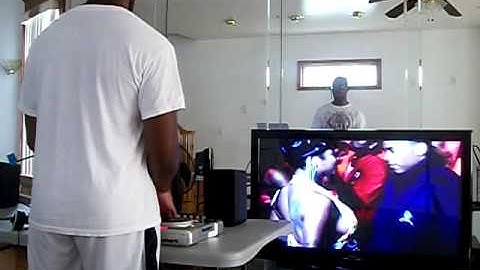 Me scratching on my Numark N4