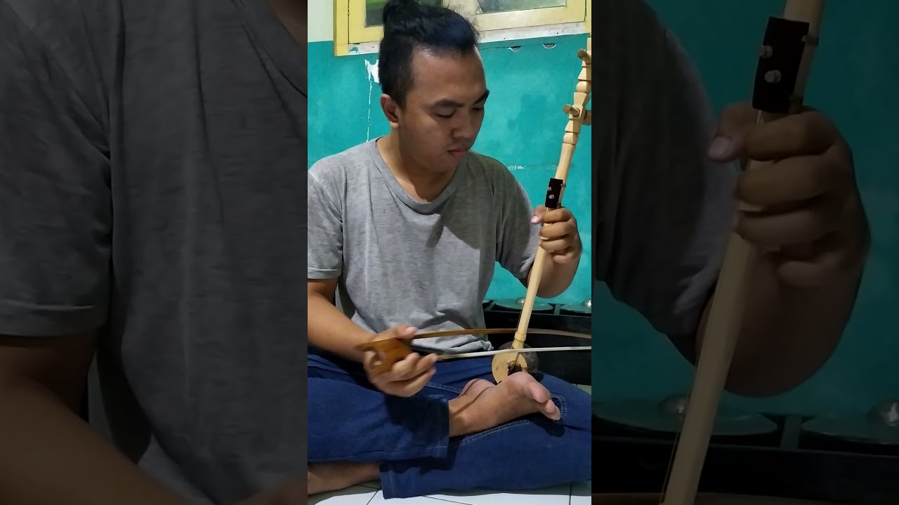 Gambang Kromong JALI-JALI SIANTAN - Solo Kongahyan oleh Sumitra Tohir