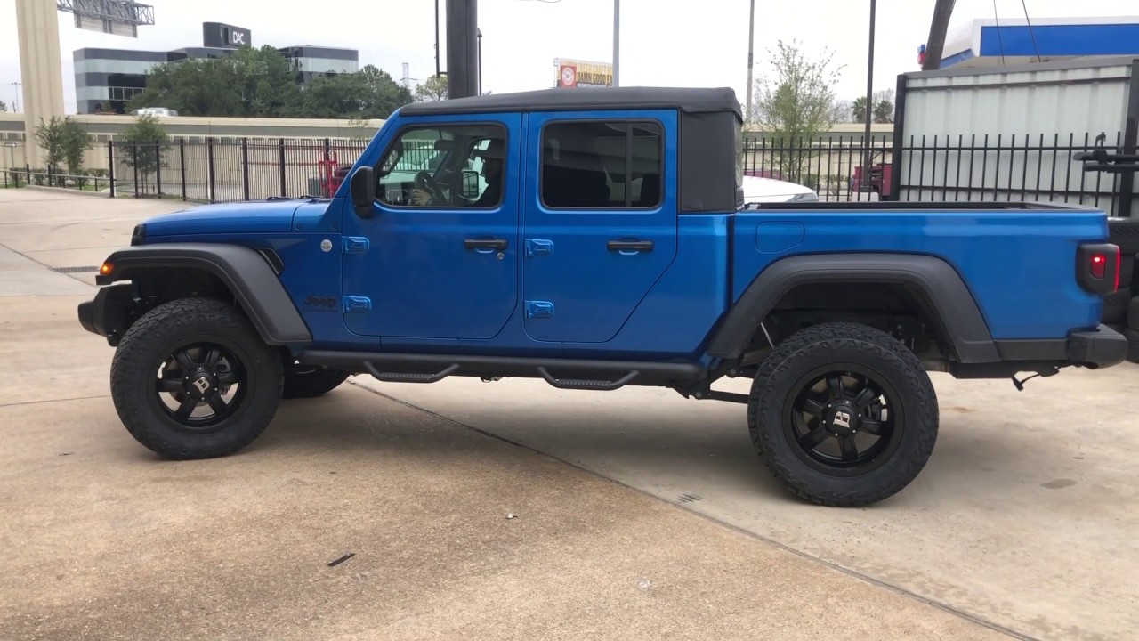 Awt Jeeps Rough Country 3 5 Lift Installation On Blue Jeep Gladiator Jt W Ballistic Wheels Youtube