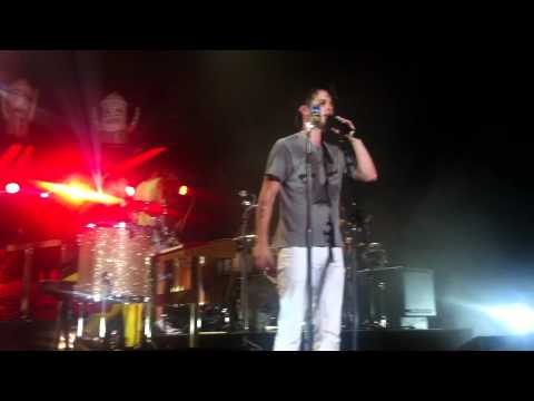 "Warrior" - Kimbra and Mark Foster (live) at the T...