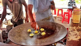 India's Most Unique Omelette Wala | Egg Basket Dish At Bhau Omlet Center | Indian Street Food