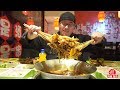 【阿星探店】阿星吃成都第一餐，55元一位串串自助，实现串串火锅自由 Chinese Food Tour