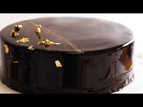 वीडियो: चॉकलेट ग्लेज़ के साथ फ्रूट चार्लोट