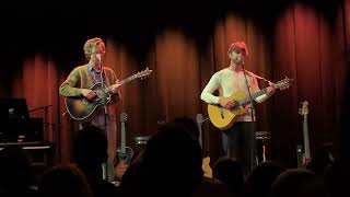 Kings of Convenience - Winning a battle, losing the war (live)
