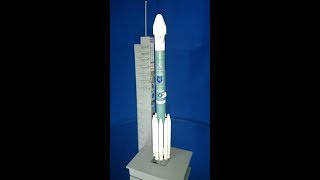 Space Dragon Wings Delta II Rocket "Shark's Mouth" w/Launch Pad