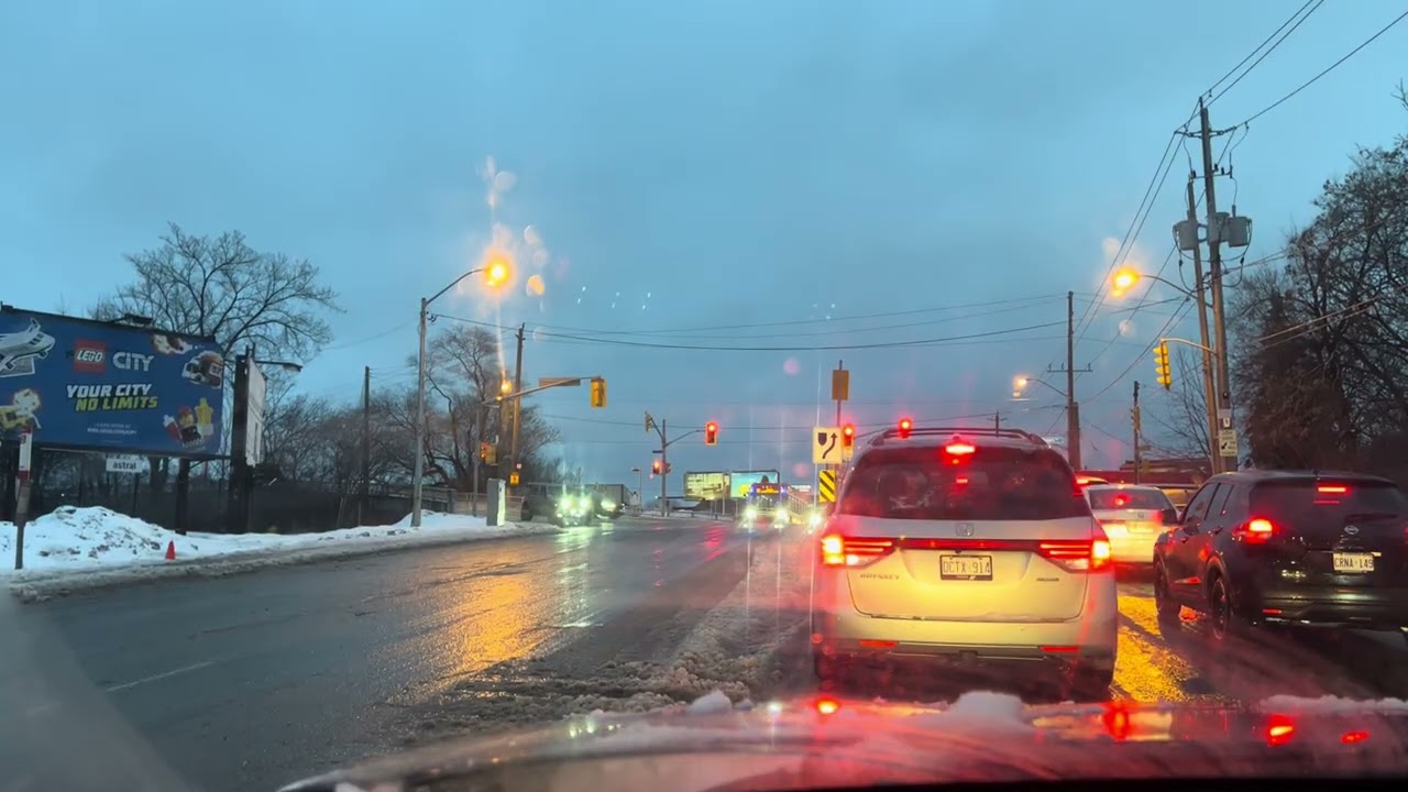 February 18, 2026 Freezing rain ( mùng hai Tết năm nay thời tiết Toronto không tốt lắm )