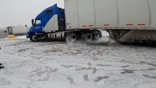 Застряг на заправці Pilot Flying J, але це не я.DRIVE.Дальнобой по США.Їдем в Pennsylvania.Частина 1