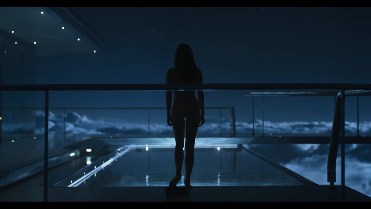 Oblivion Hot Love Pool Scene E Type Dans La Fantasie Music Video