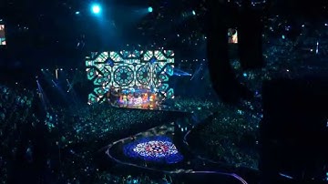 Mtv EMAs 2015 - "Freedom" by Pharrell Williams