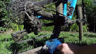 Park Tool Chain Cleaner Scrubber Review + Drivetrain and Bike Clean