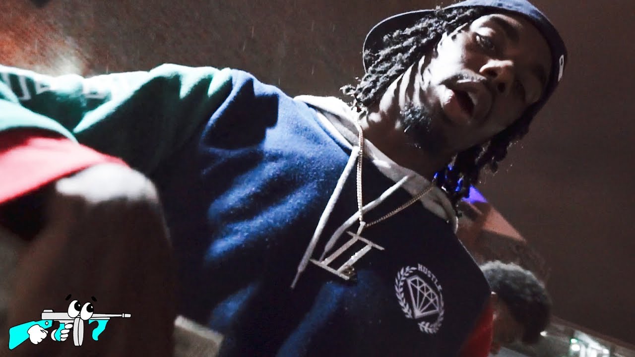 Cam The Mac - B2W (Dir. by @yungtada) adlı videoyu YouTube'da izle Cam The Mac - B2W (Dir. by @yungtada) adlı videoyu YouTube'da izle