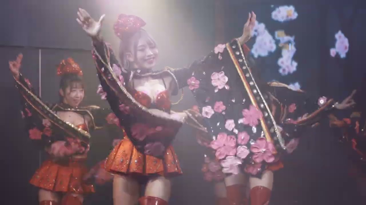 BURLESQUE TOKYO：バーレスク東京：千本桜：Kazuki（カズキ） - YouTube