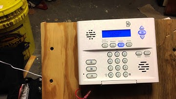 GE Simon XT Alarm with Switchable AC/Battery Operation