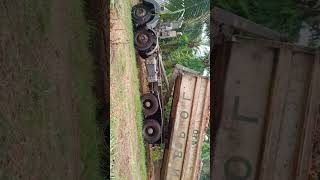 NBPOL truck loading oil palm FFB bin in Kimbe, WNBP, PNG.This is how NBPOL loads in the field.