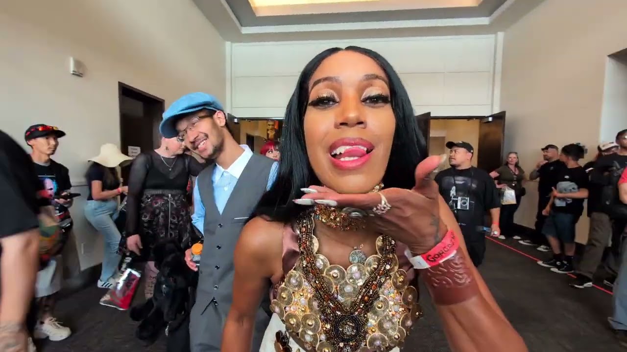 Women's Halloween Costume Ideas from Monsterpalooza 2025