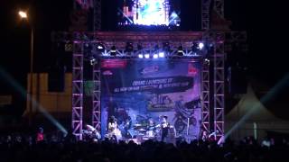 2BMSerangnesia - HANCUR SEBELUM BERKEMBANG (live)