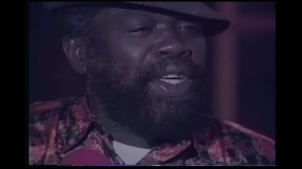 Calypso Showcase -The Mighty Shadow - ttt (1992)