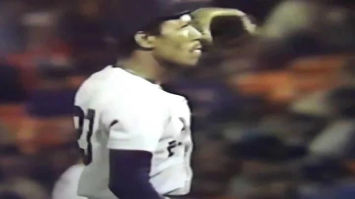 "Oil Can" Boyd Pumps Fist After Strikeout! Boston ...