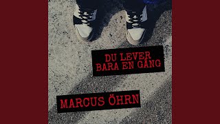 Video thumbnail of "Marcus Öhrn - Ut i Natten (Akustisk)"