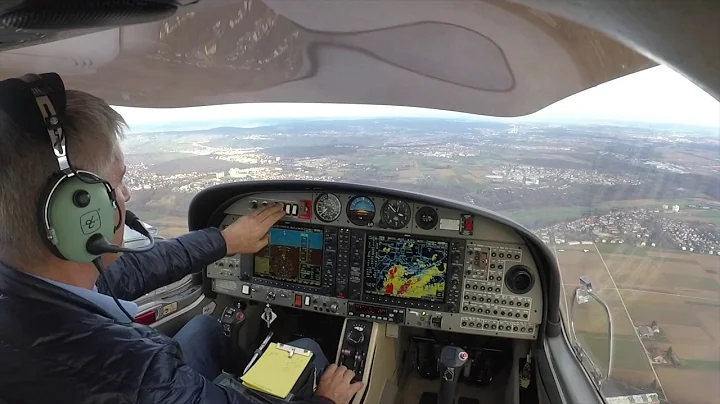 Pilot's Eye: Landing VFR  Runway 25 in Stuttgart