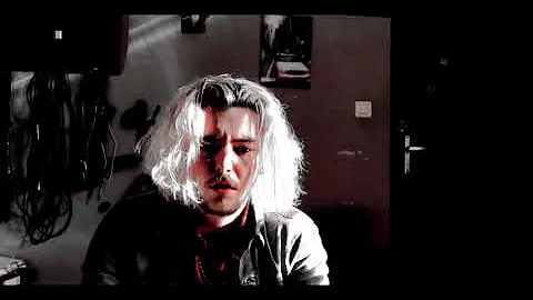 ANN CONNOR - WALK ALONE (Official Music Video)