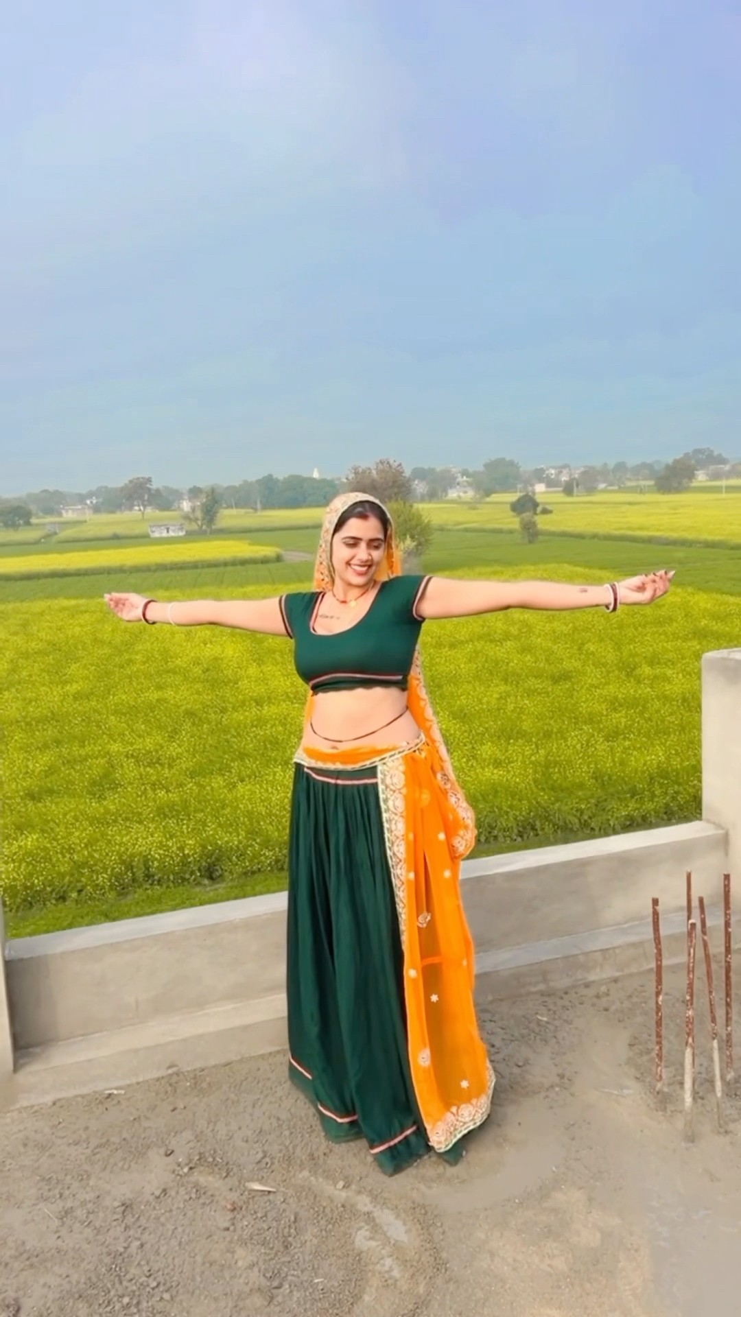 तुझे देखा तो ये जाना सावन #shorts #meenu #trending