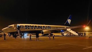 TRIP REPORT | RYANAIR evening service :D | Boeing 7378AS | Verona to Bari