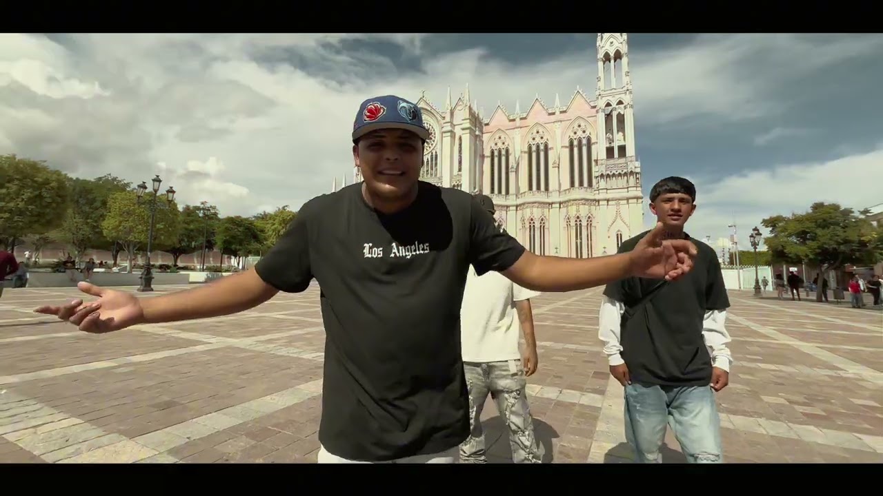 La Cero Miedo   Fumándome Un Blunt