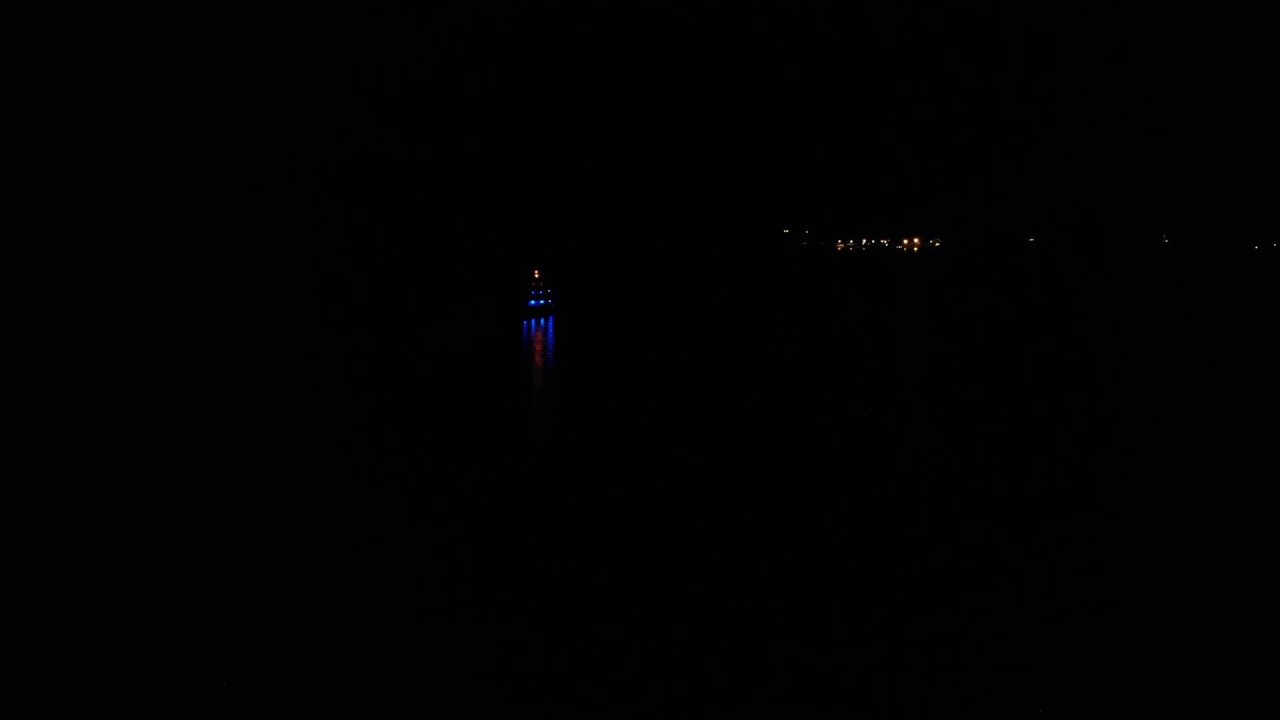 louisville kentucky weather radar SUPER WINDY NIGHT FLIGHT to sleeping barge. - Closeup at night inside windows. Gimbal unsteady.