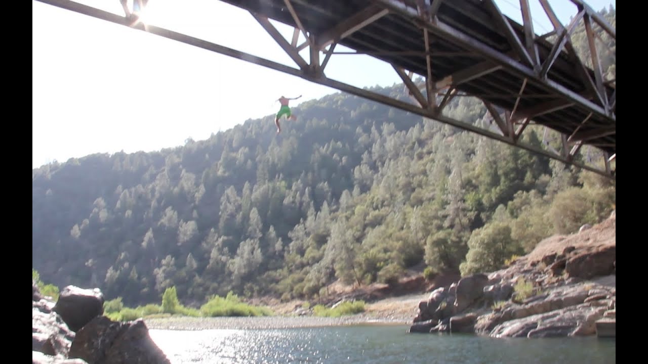 man jumps off tacoma narrows bridge 2021 man jumps off tacoma narrows bridge 2021
