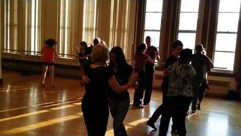 Sarah Zuccaro KiZouk demo