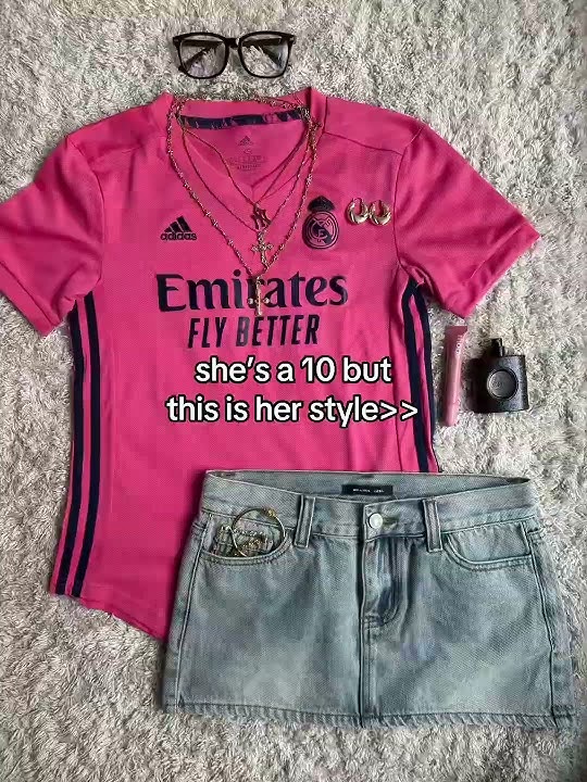 Like & Subscribe For More! #streetwear #fashion #style #y2k